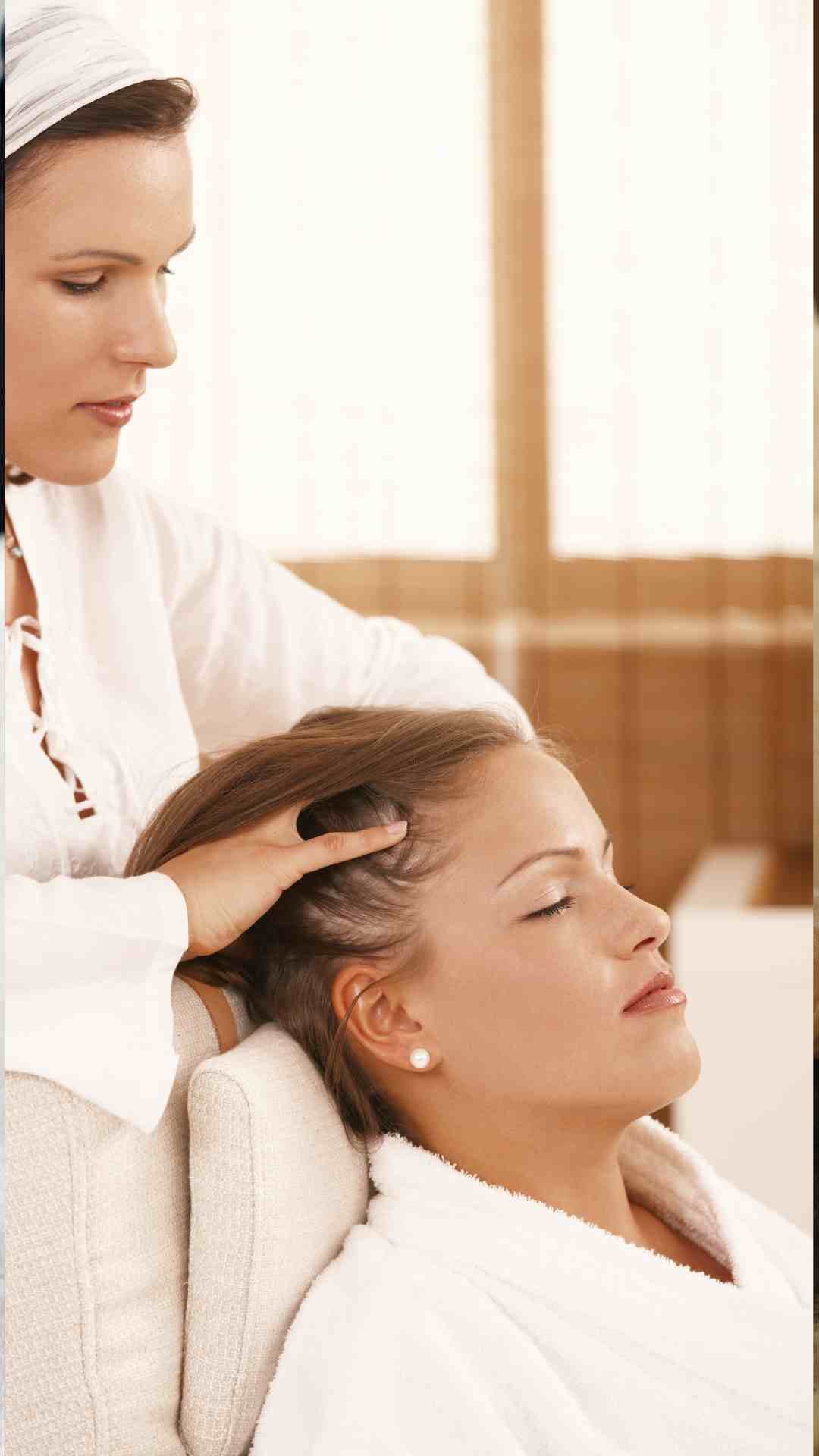 Indian Head Massage5.jpg