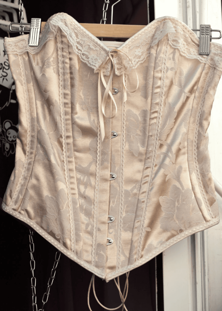 Corset Stitching Class Image 1.png