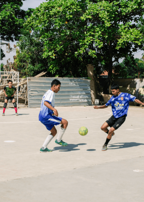 Football Lessons Image 1.png