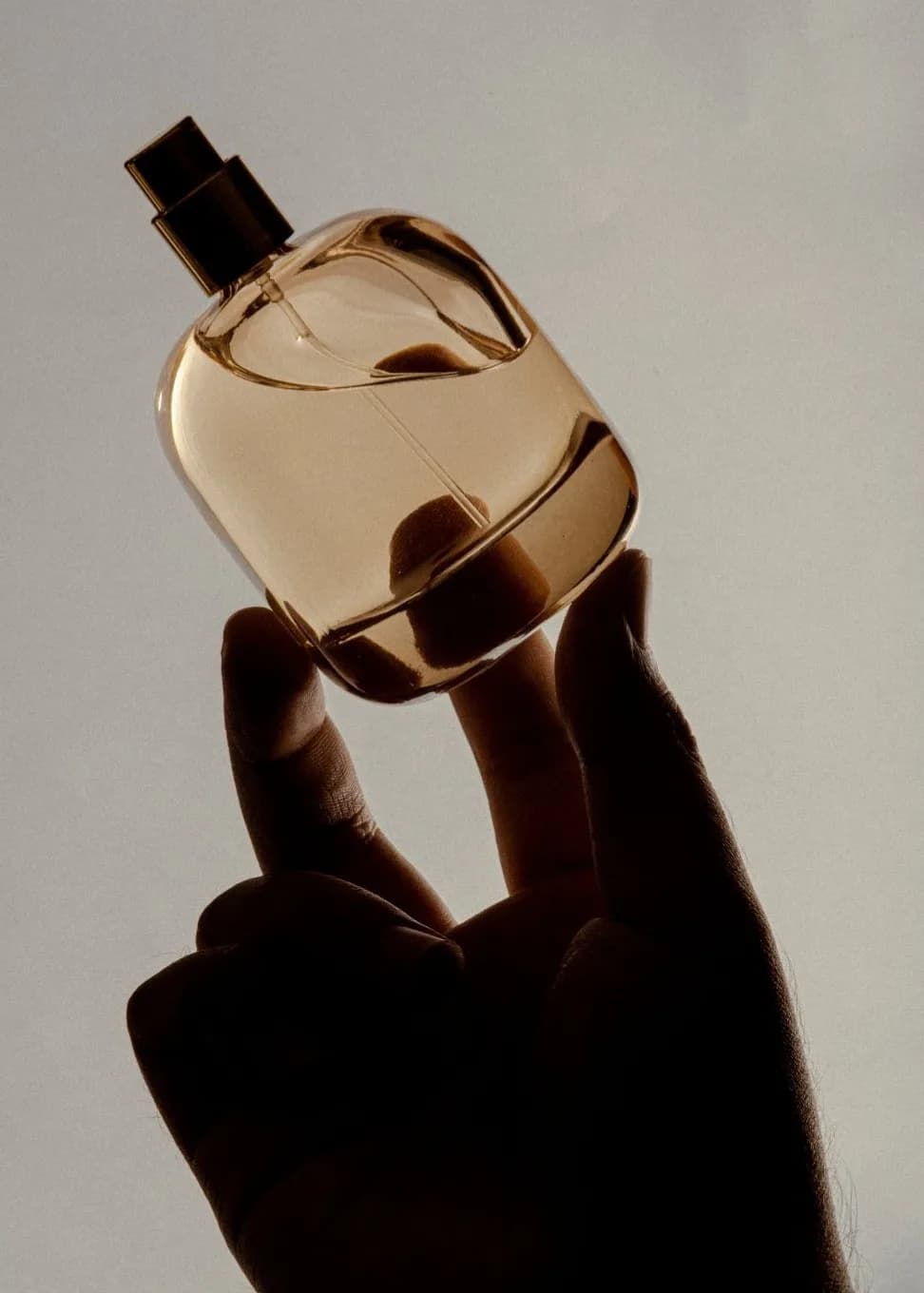 perfume making 3.webp