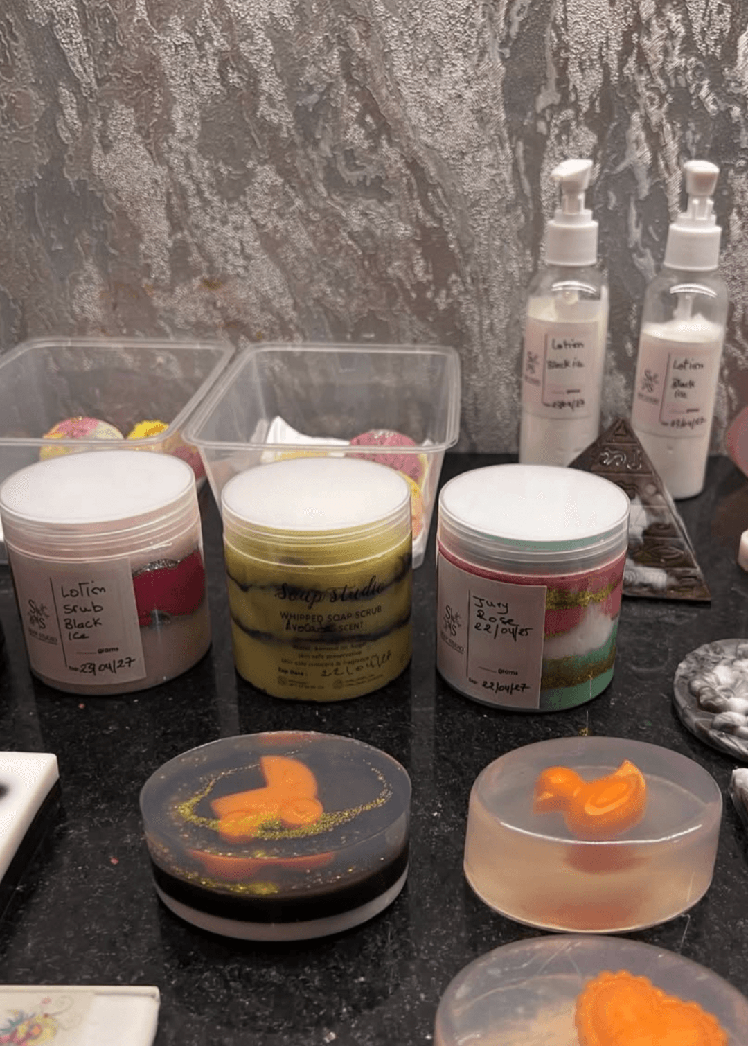 Private DIY Body Lotions, Scrubs Class Image 2.png