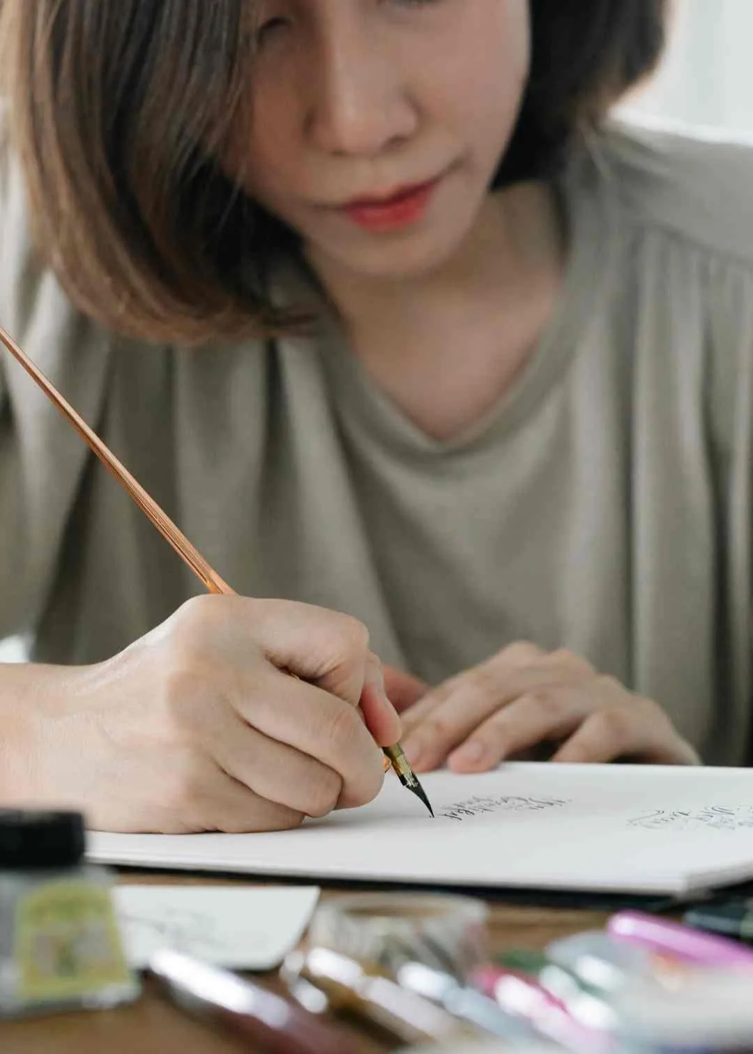 Private Calligraphy Lessons - Al Barsha in Dubai.webp