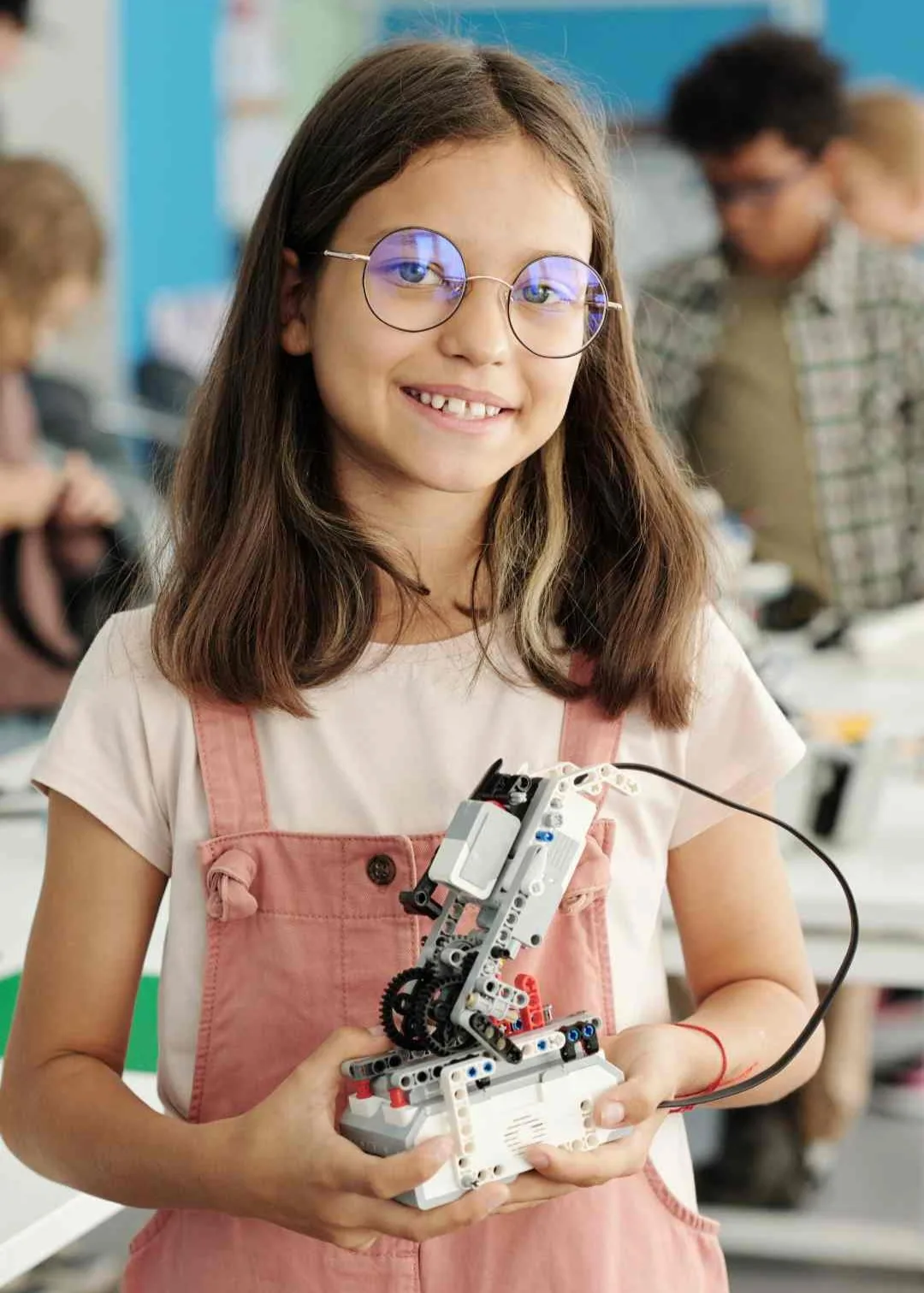 Group Robotics and AI Lessons - Al Barsha.webp