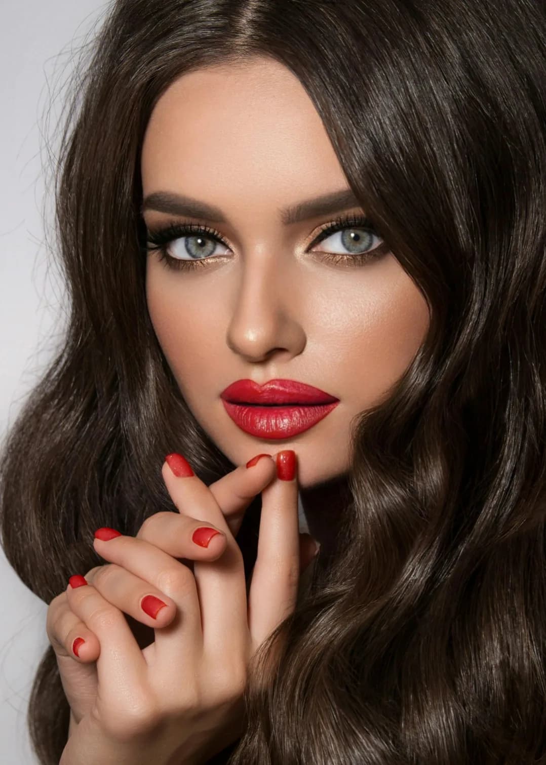 Self-Grooming & Makeup Lessons by Aarti 3.webp